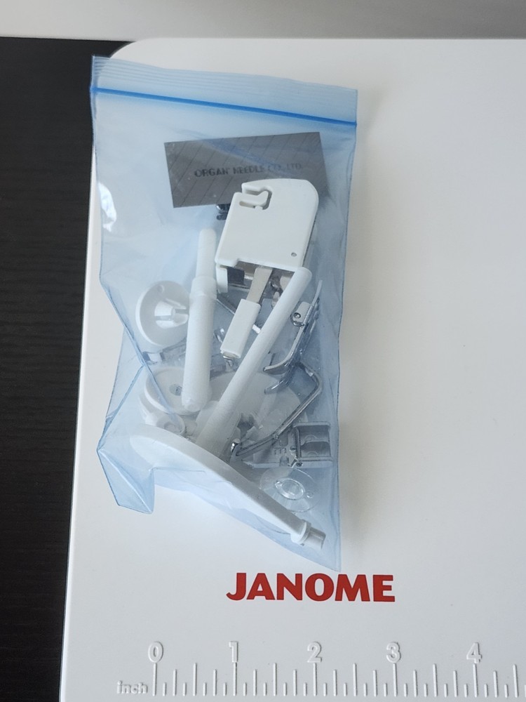 Janome JW 8100 Fully-Featured Computerized Sewing Machine w/ Carrying Case