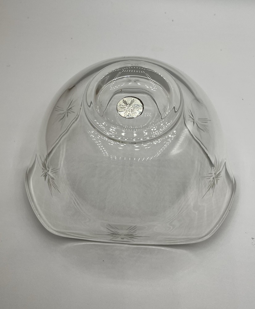 Hand Cut Starburst Crystal Triangular Medium Bowl By Arjohn 4” X 8”