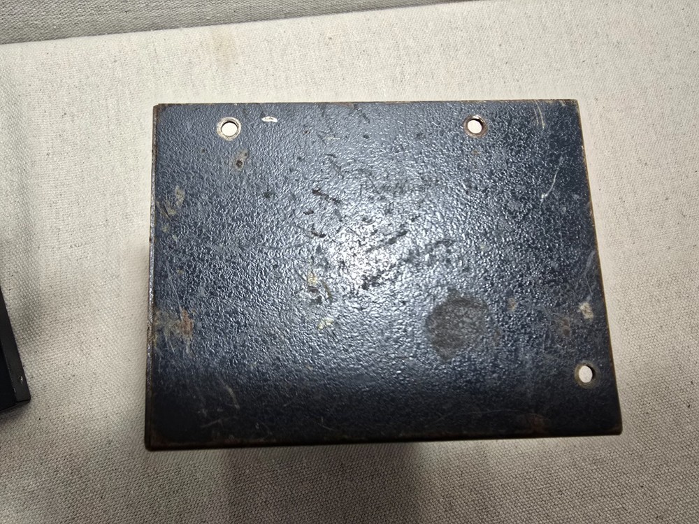 General Resistance Dial-An-Ohm Resistor Box Model DA 42-3, 4 Steps