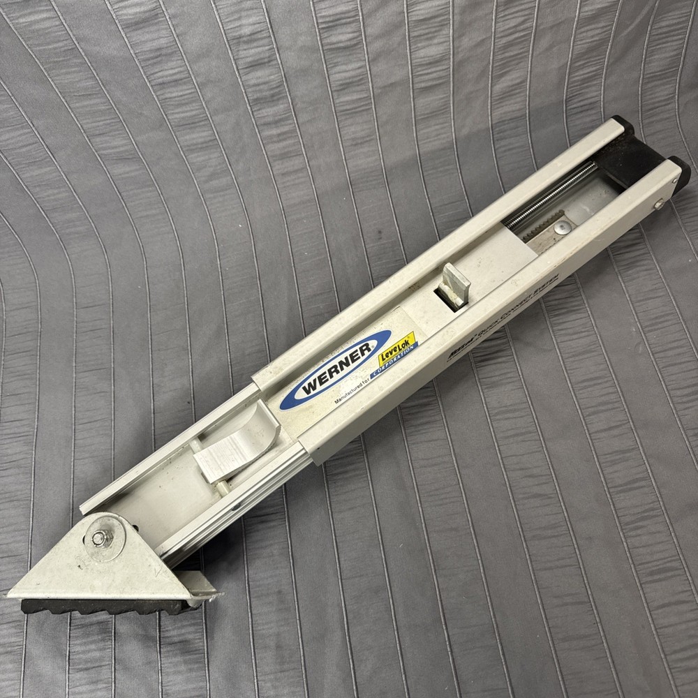 LeveLok Single Ladder Leveler Quick Connect