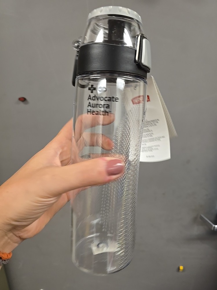 Thermos Hydration Bottle W/ Rotating Intake Meter 24 Oz