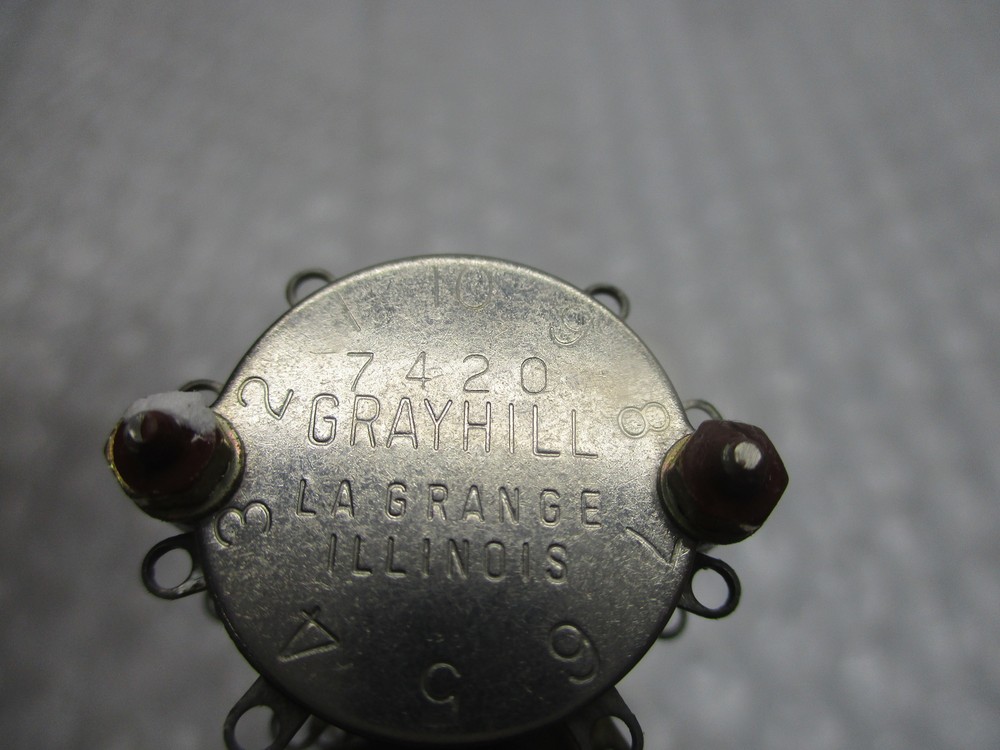 GRAYHILL 7420 ROTARY SWITCH (AS PICTURED) UNMP