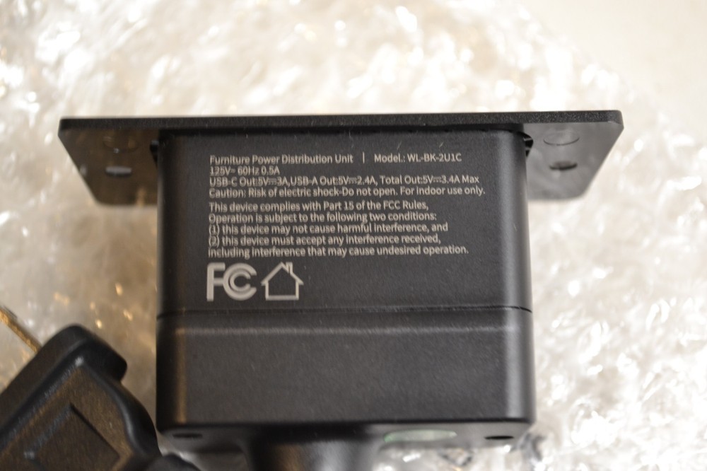Furniture Power Distribution Unit WL-BK-2U1C