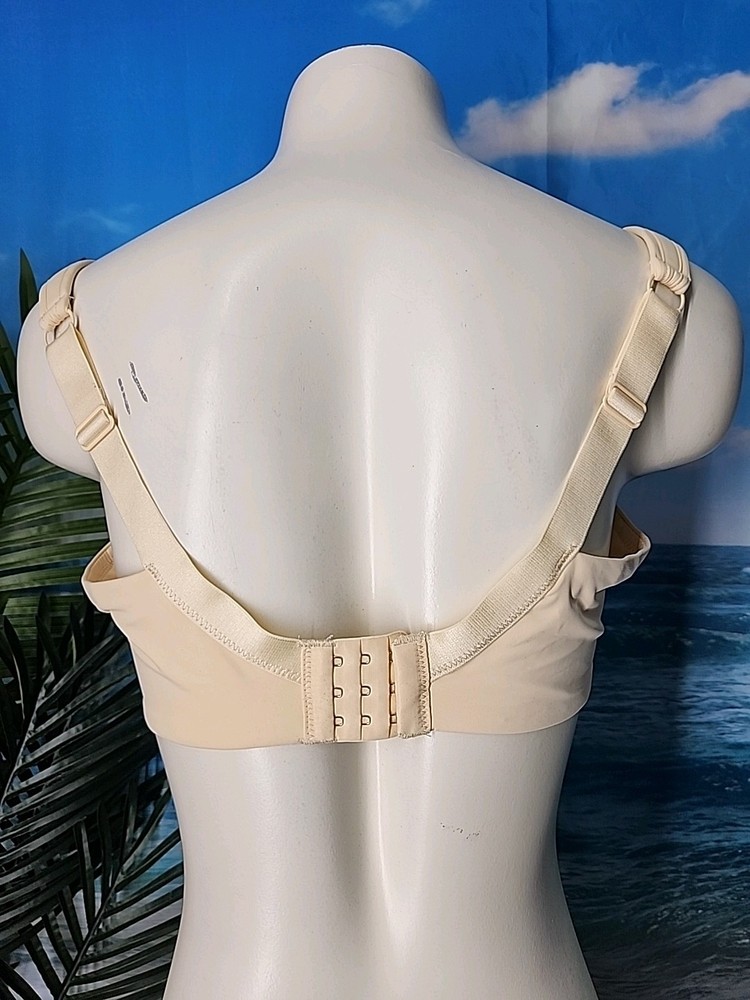 UNDEROUTFIT Ultimate Coverage Bra Underwire Adjustable Straps 38C Sand