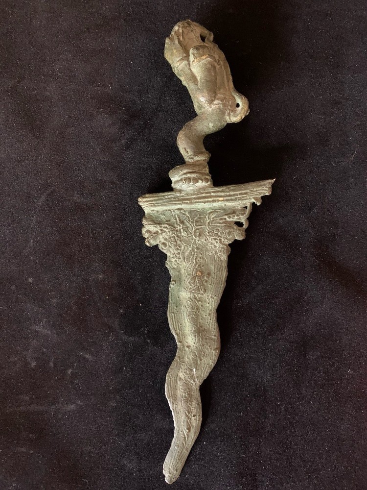 bronze monkey dagger