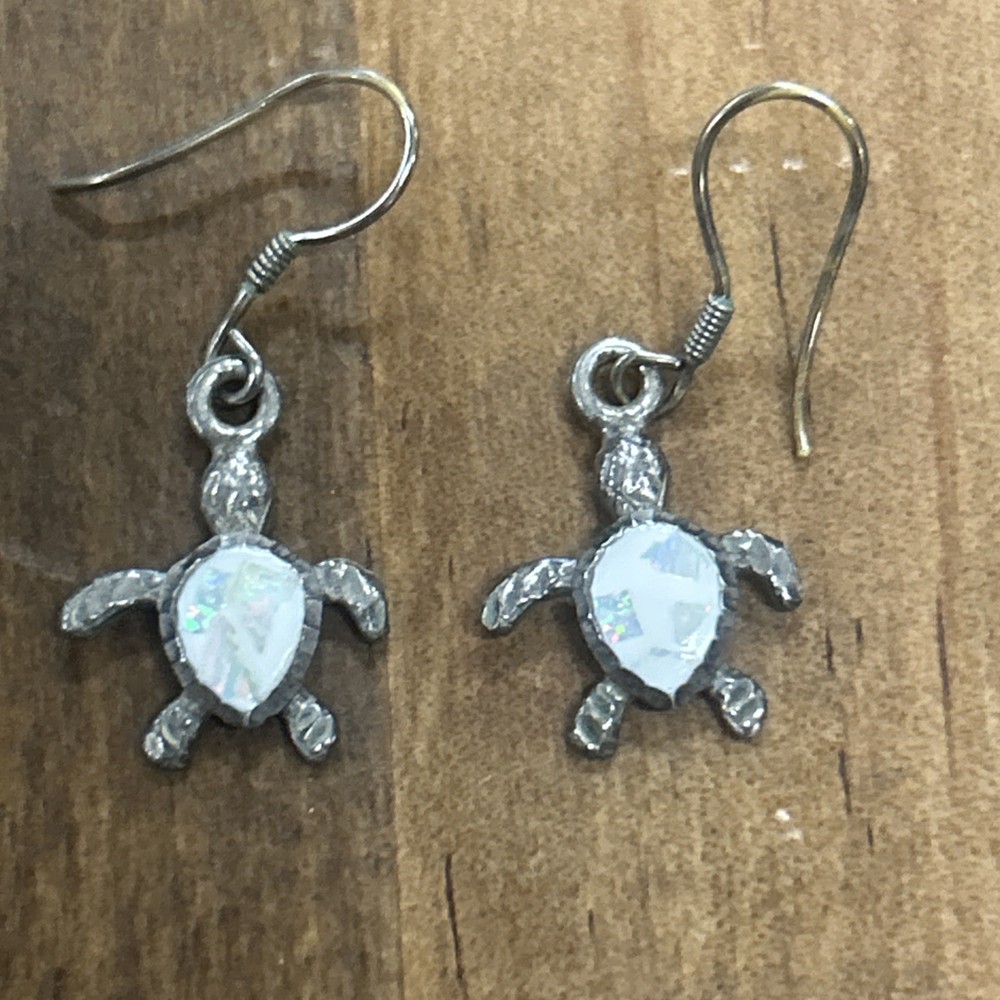 Mexican 950 Silver Turtle Dangle Earrings 2.19 Grams
