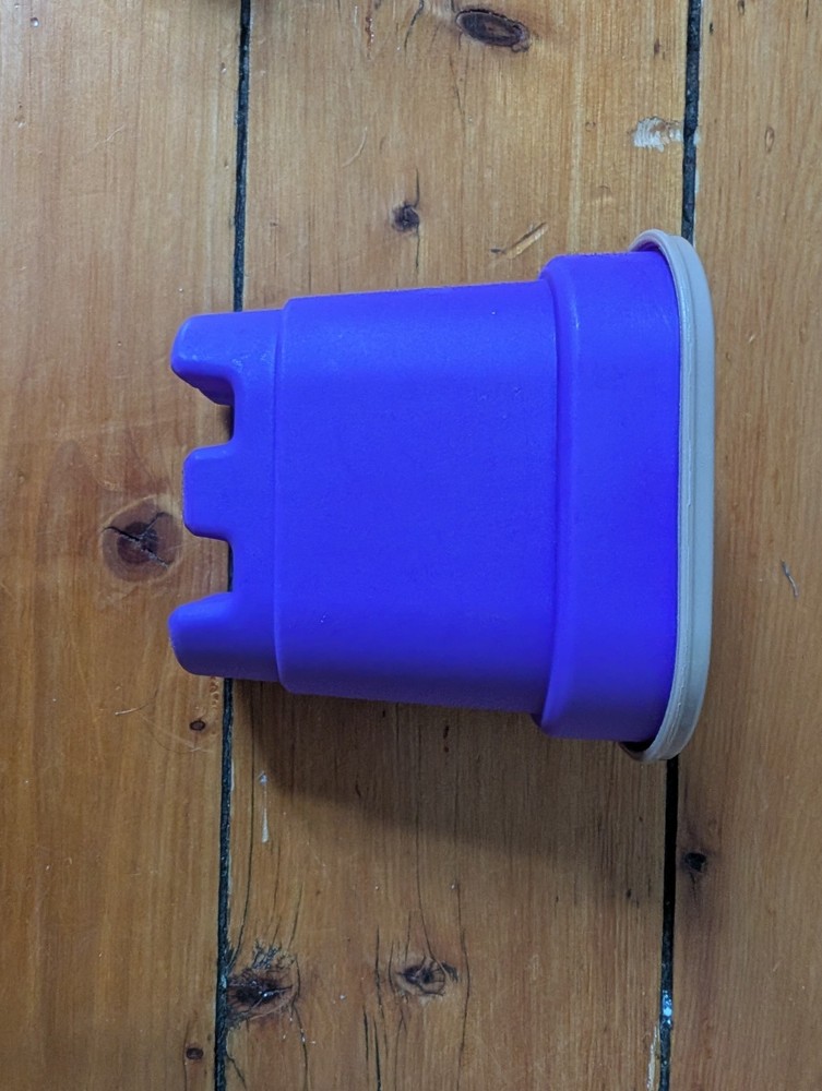 Small Kinetic Sand Container