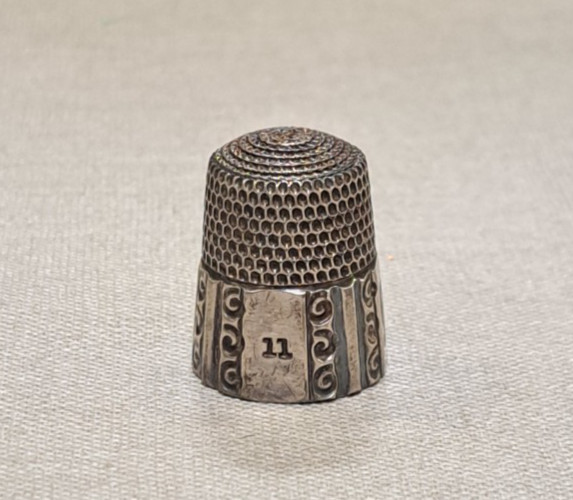 Vtg Sterling Silver Thimble Size 11 Initials DJB