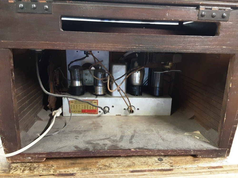 Sonora Radio Record Player for restoration