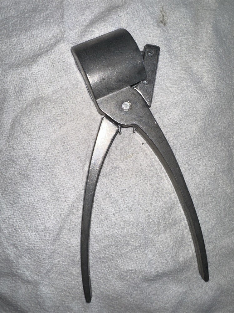 Vintage Pecan Nut Cracker Kitchen Tool Nutcracker