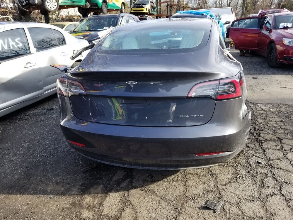 TESLA 3 2018 Rear View Mirror 5022430