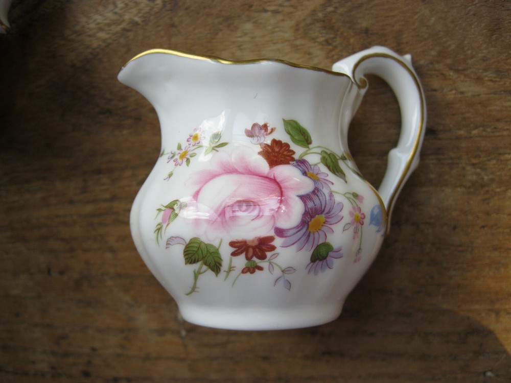 Crown Derby assortment including Derby Posies, mostly second quality