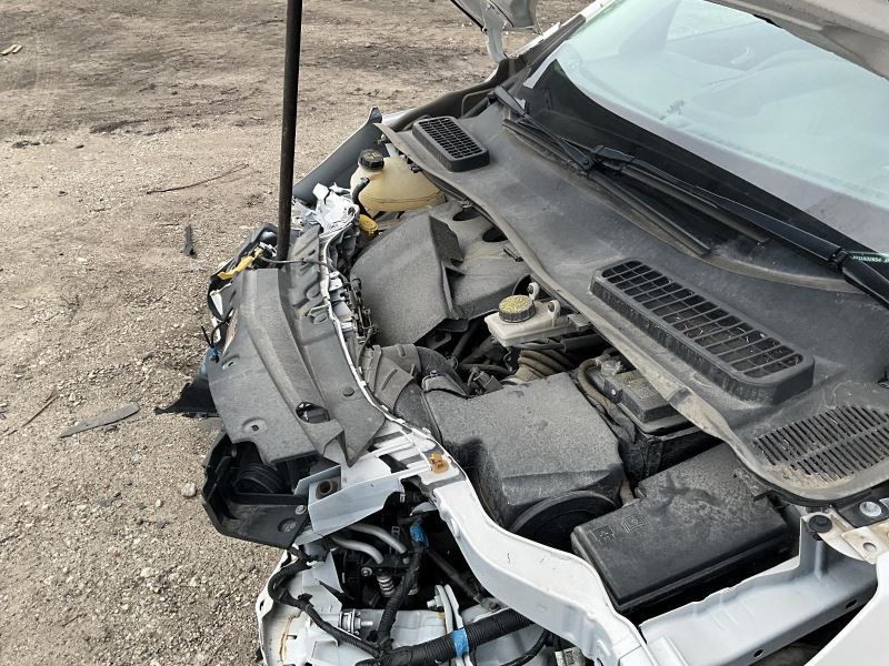 Fuse Box Engine Fits 19 ESCAPE 751549