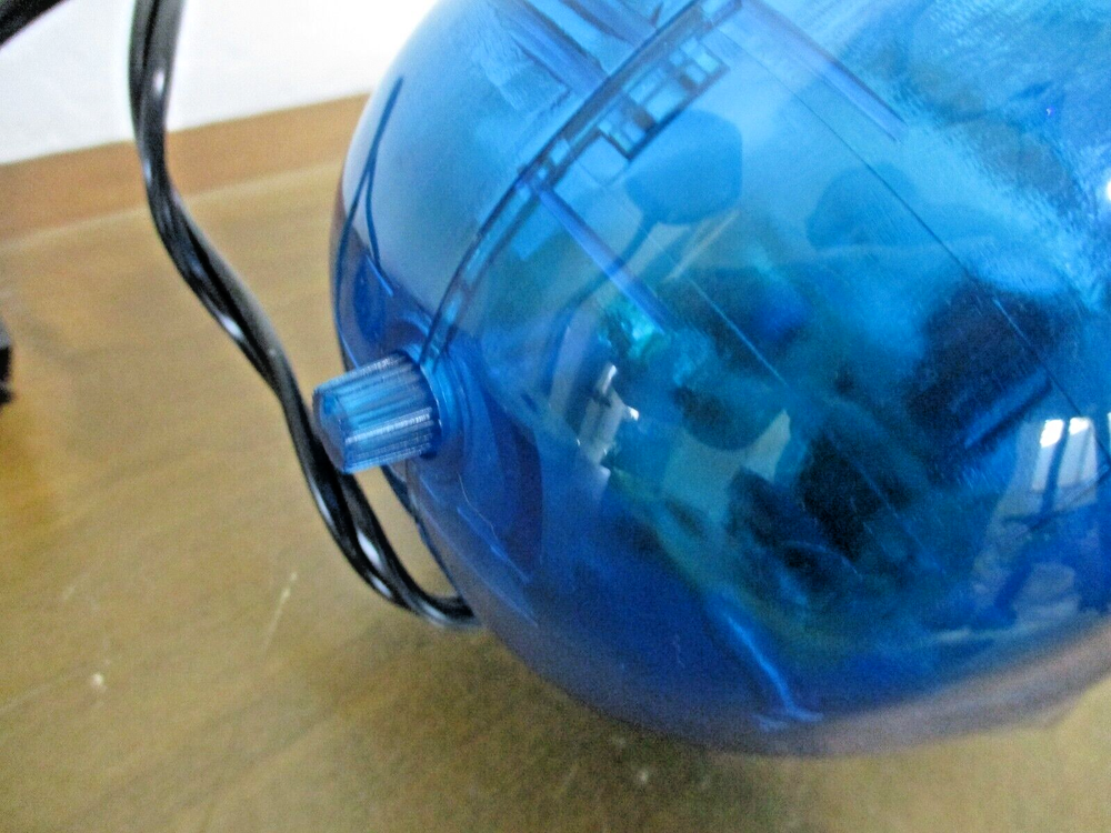Unique! Strobe Light Skull! Blue Translucent! With Adjustable Strobe! 110 Volt