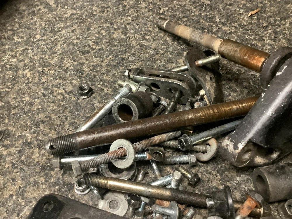 1981 Honda CM400 CM 400 Misc hardware Bolts E5