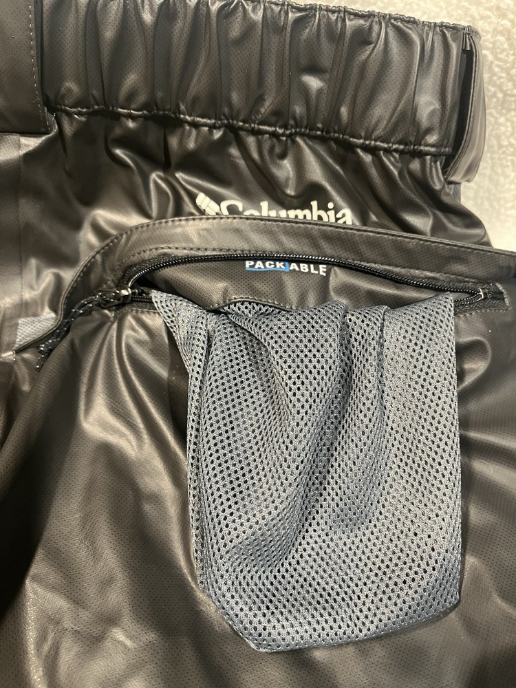 Columbia Titanium Men's Snow/ski Pants, Size Medium.