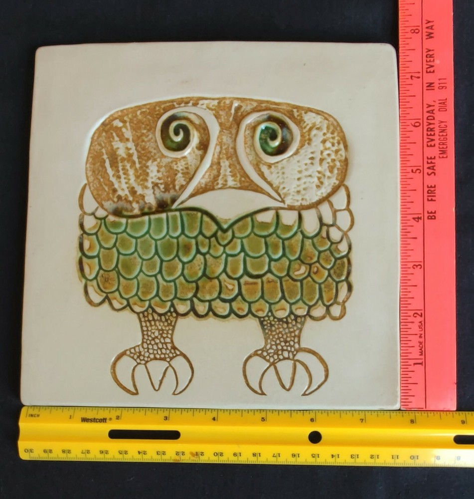 ART BENNINGTON POTTERS Grumpy Owl- COLLECTABLE 