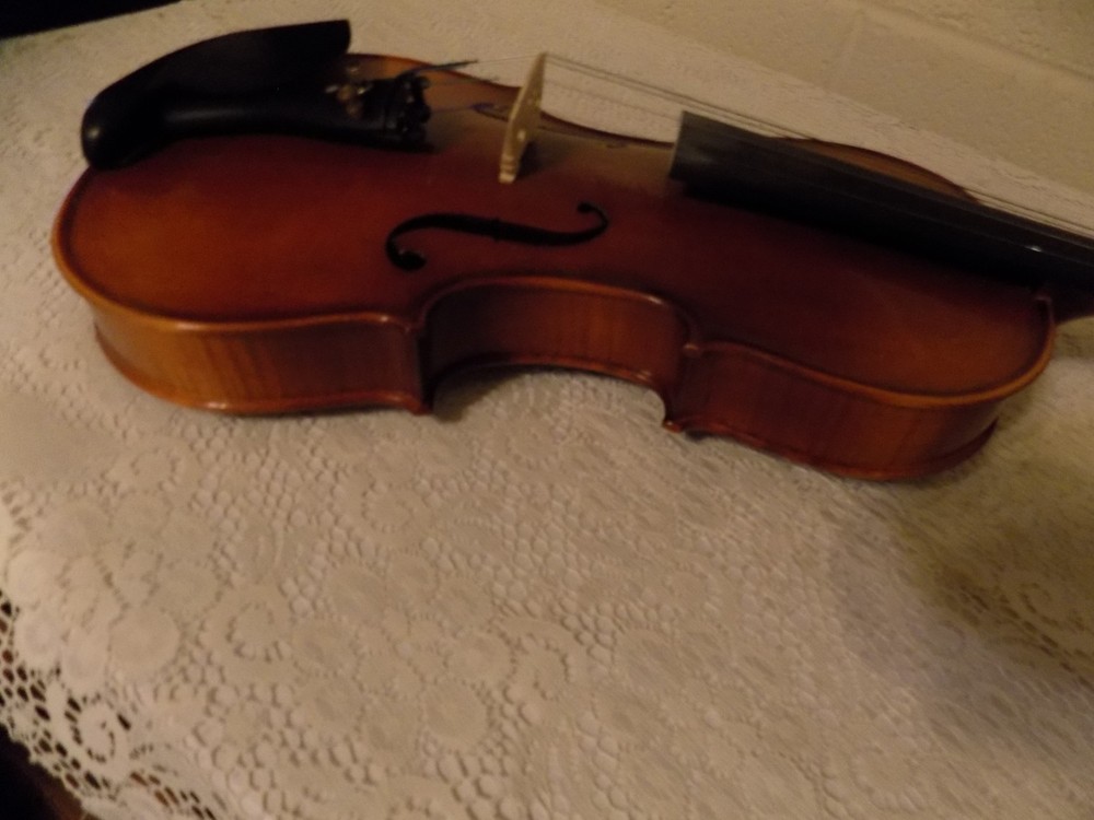 CARLOS MICELLI 4/4 VIOLIN 1891 REMAKE, WITH CASE & BOW, NICE