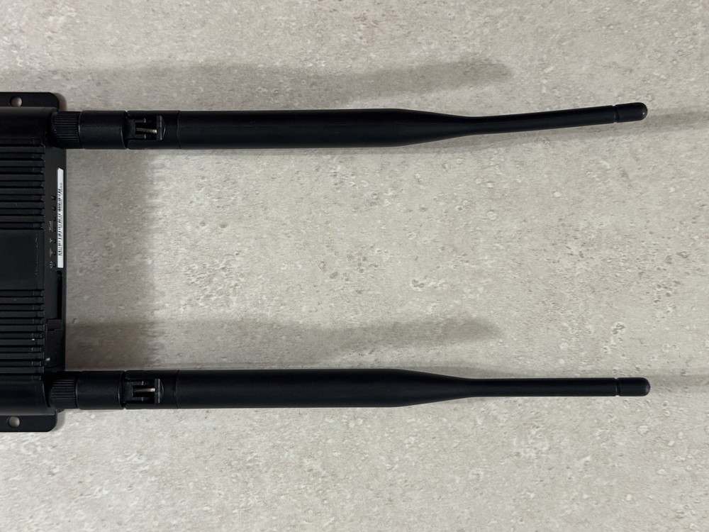 Cradlepoint IBR600B-LP4 LTE Router Untested