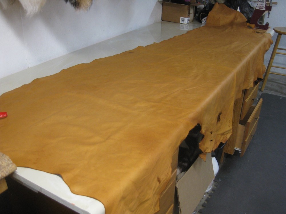 Cow Leather  # 0016425  Row 44