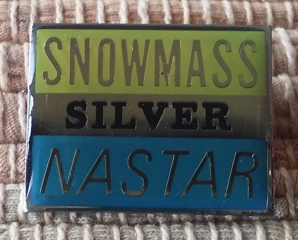 Snowmass Silver NASTAR badge pin
