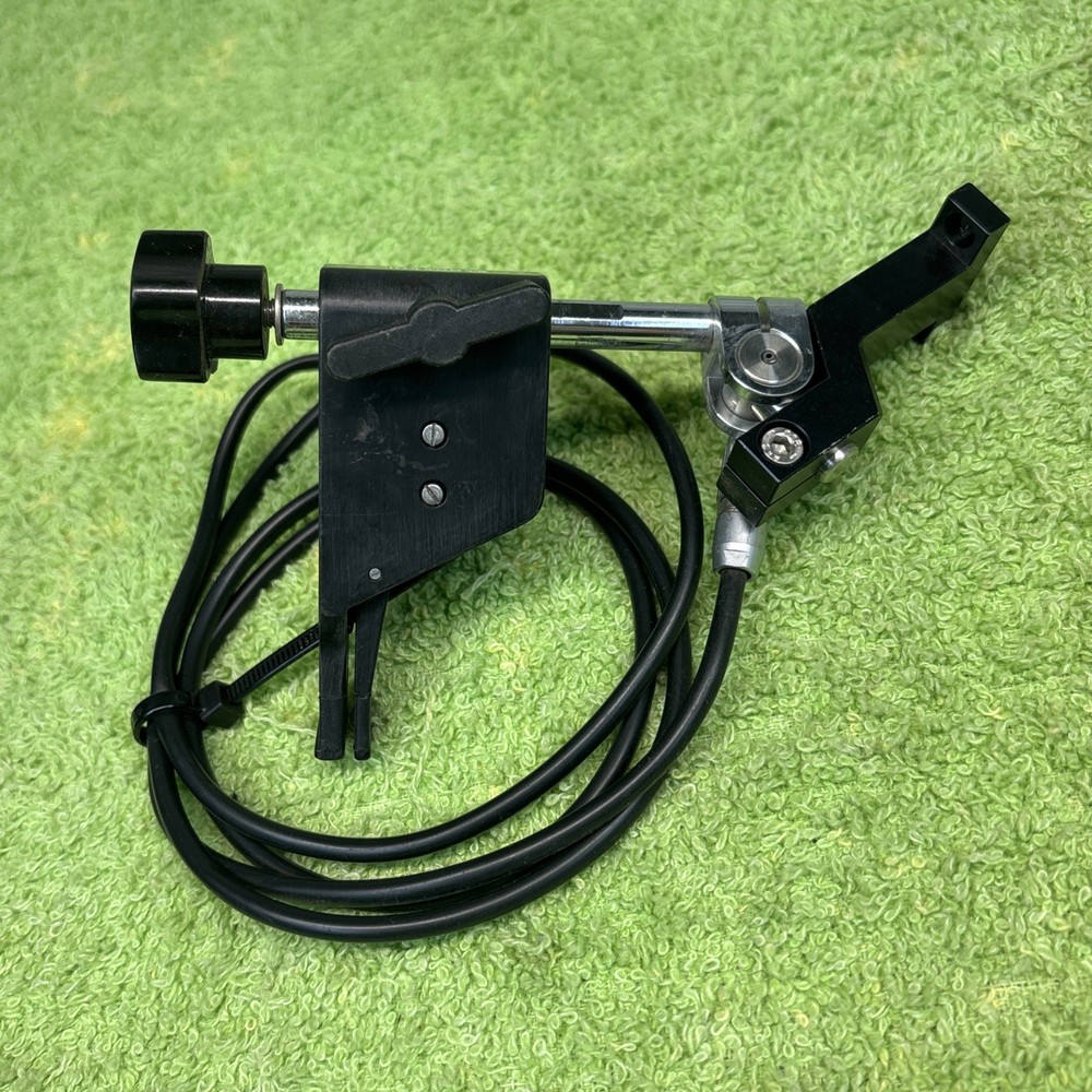 Mouth Switch for Neuro Microscope, Leica™ 10446544