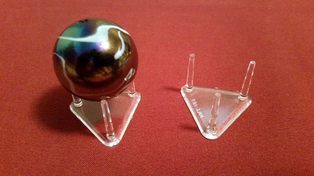 *#Triangle 1.5" Three (3) Peg Display Stand Minerals Fossils Crystals Seashells