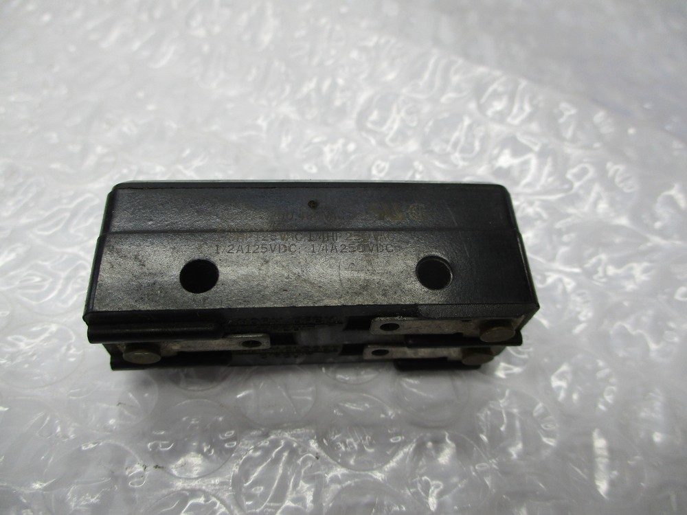 MICROSWITCH BZ-2R LIMIT SWITCH UNMP.