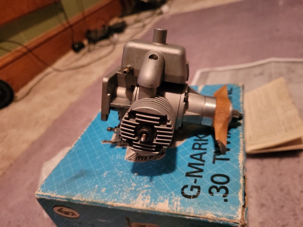 G Mark Twin Cylinder 30 Remote Control Model Airplane Engine