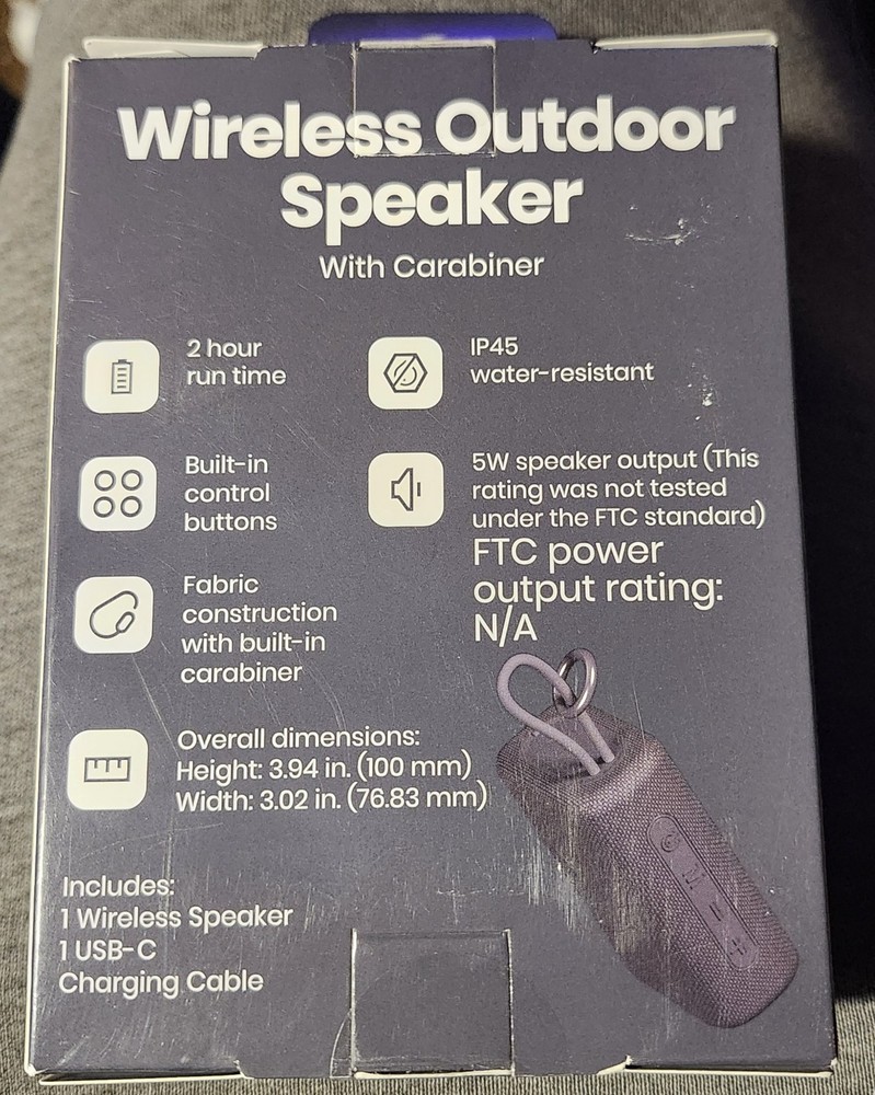 Wireless Outdoor Speaker Rectangular 5W USB-C Water-Resistant Carabiner