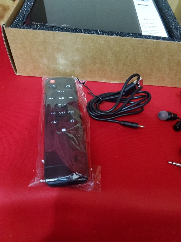 Leapwell Classic Portable CD Player L-CD201