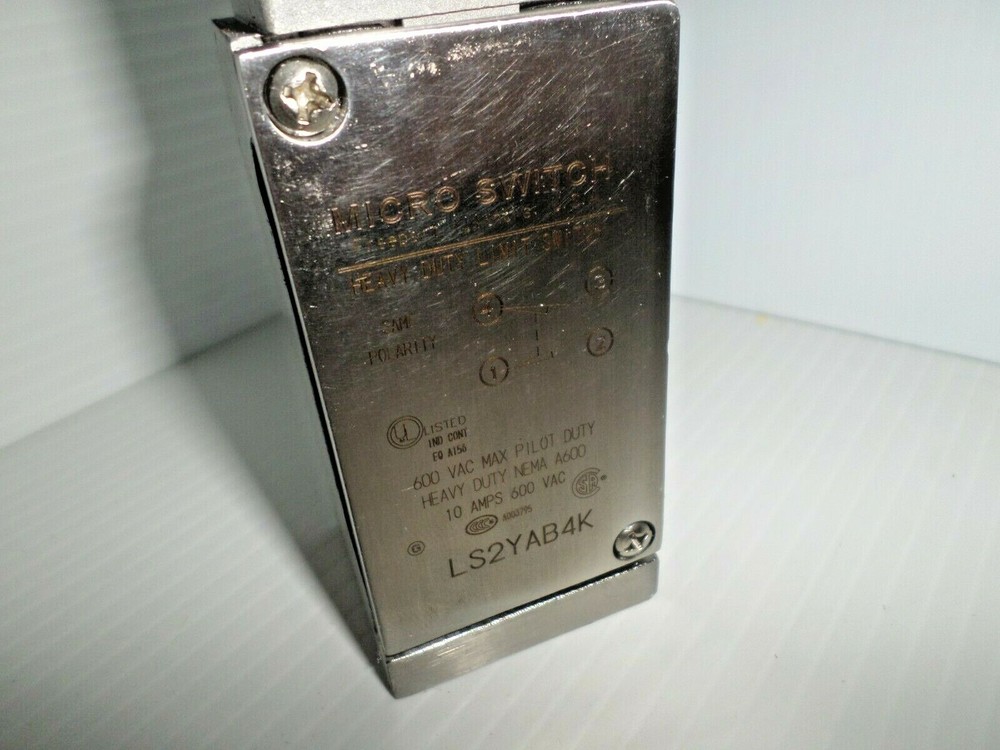⭐NEW IN BOX⭐ HONEYWELL LS2YAB4K MICROSWITCH MICRO STAINLESS LIMIT SWITCH 👍