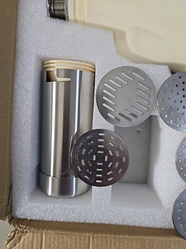 Electric Pasta Maker Machine Noodle Maker - Automatic Spaghetti Maker Pasta R...