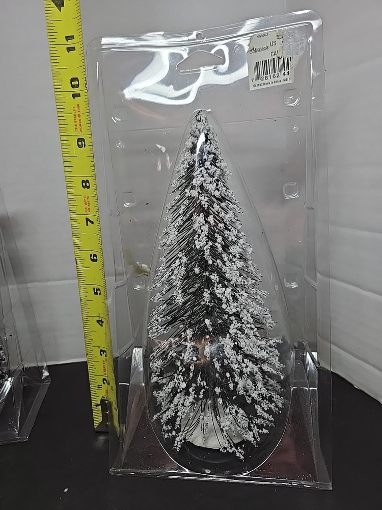 Set Of 6 Packages. Christmas Tree Bundle