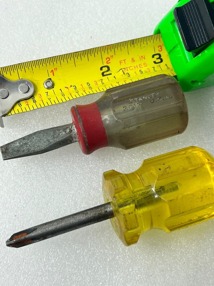 Stubby Screwdriver Lot - Phillips & Flat - 65-312 Stanley & Irwin - Vintage