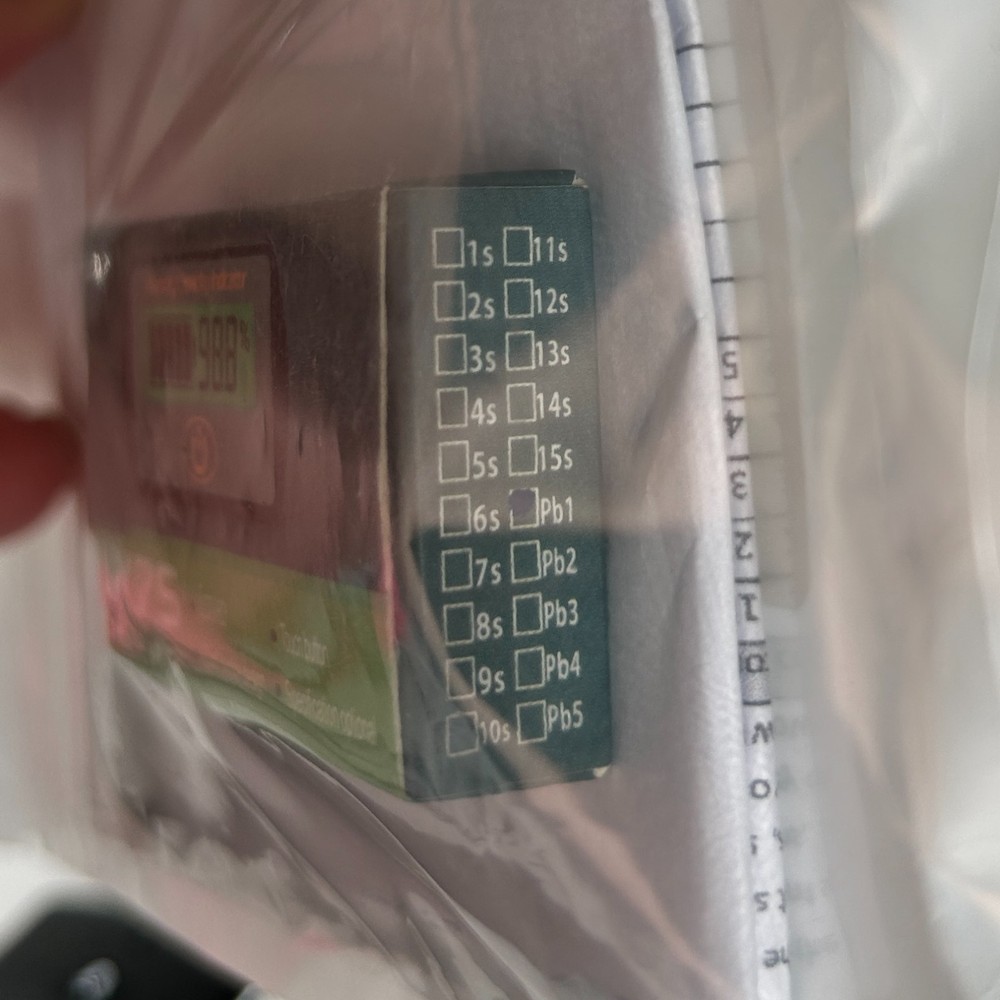 Battery Capacity Indicator Model LY7S