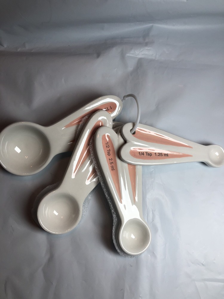Bullseye Playground Easter Bunny Rabbit Ceramic Cake Stand & Measuring Spoons