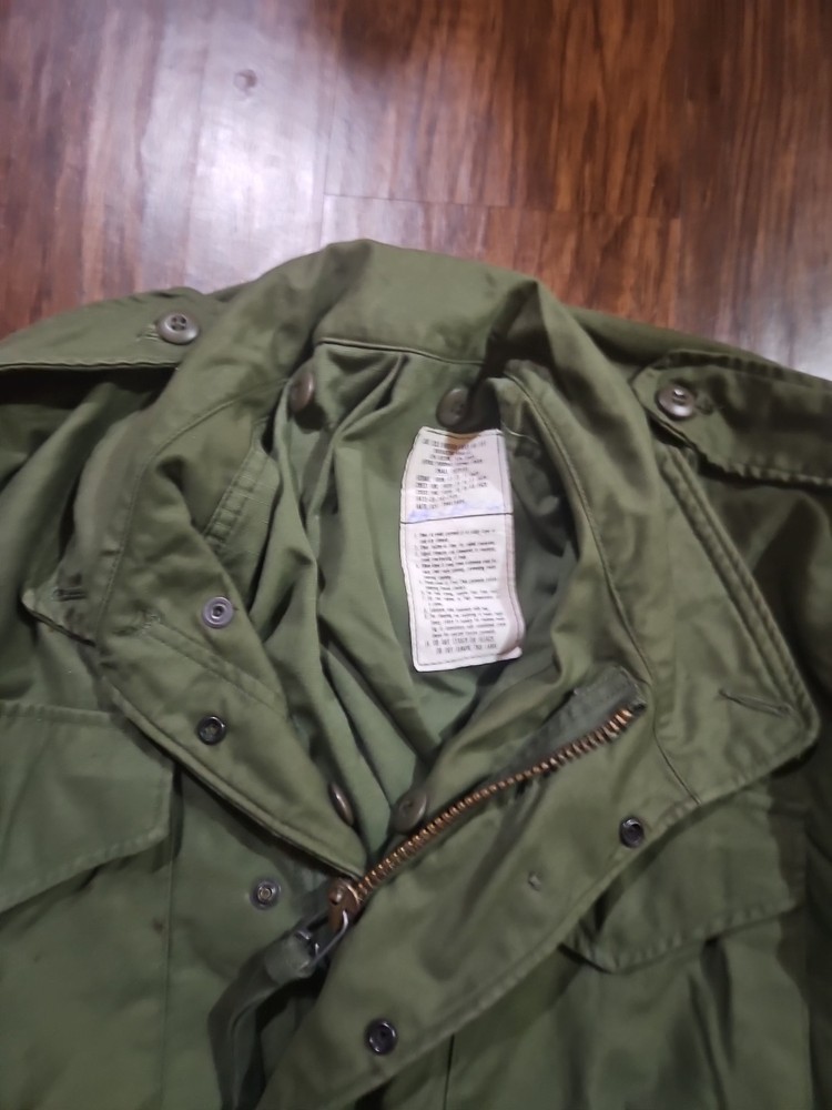 Vintage Army M-65 Field Jacket 70s Regular/Small EXCELLENT CONDITION!