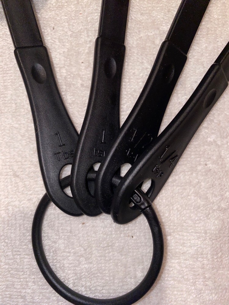 Measuring Cups and Spoons set, 8 piece black
