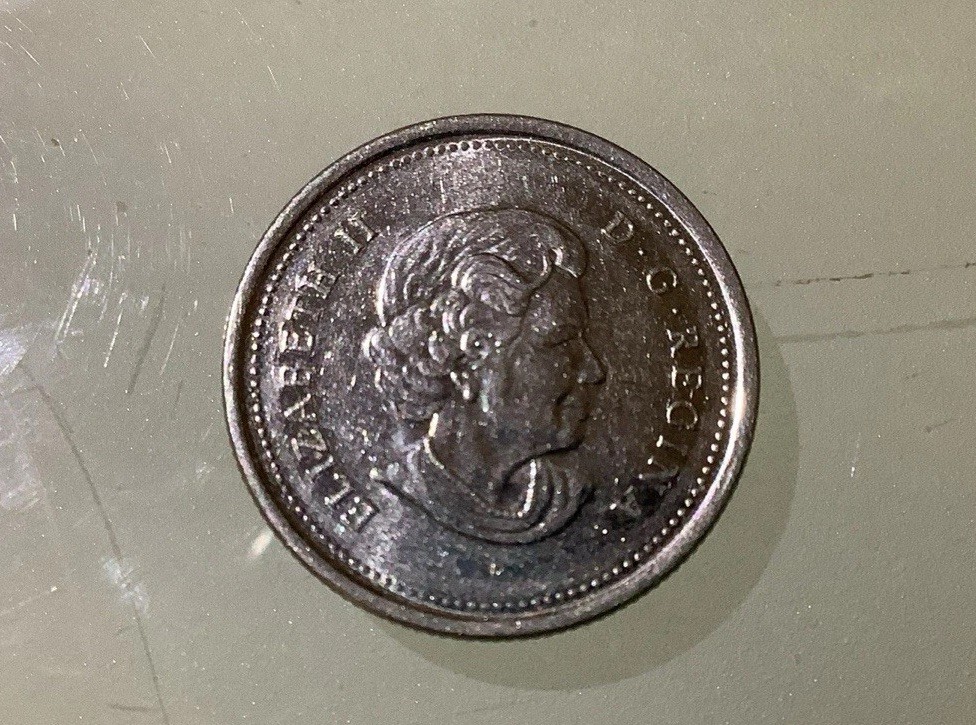 Canada 25 Cents 2005 Circulated