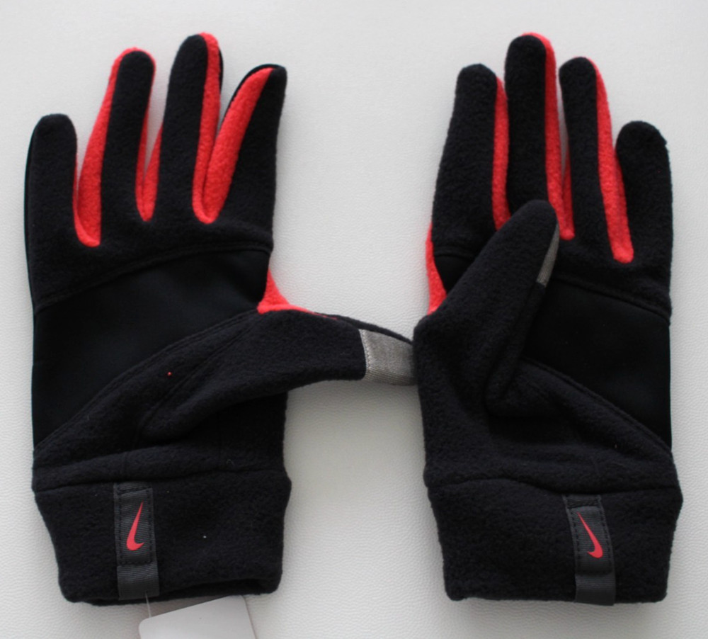 Nike Men's Thermal Tech Running Gloves Medium Black/Silver