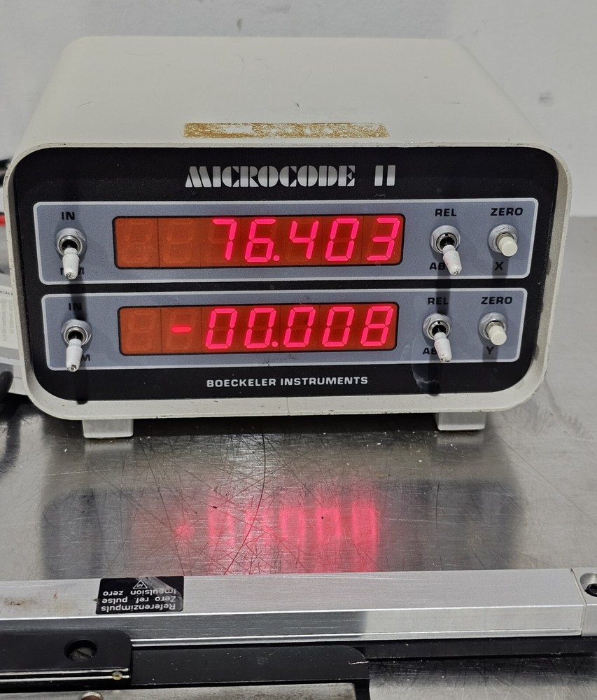 Microscope Stage with RSF Encoders and a Boeckeler Microcode II Digital Readout