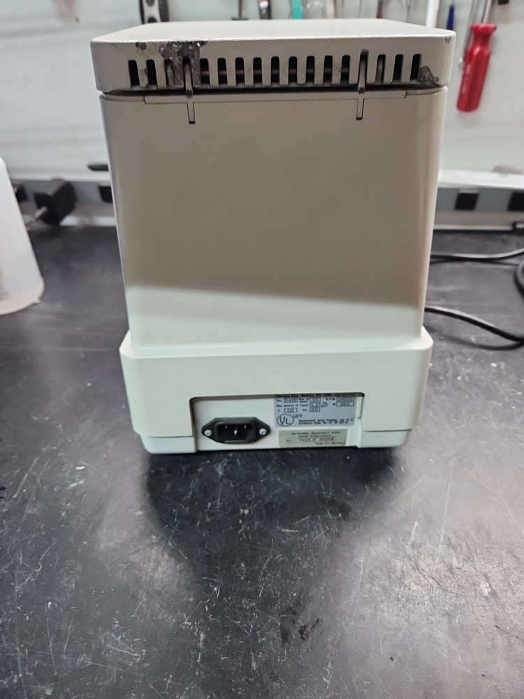 Eppendorf Centrifuge 5415 C
