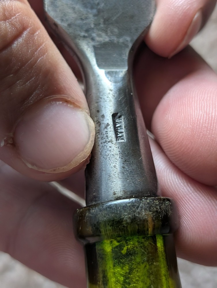 Vintage Servess 1" Woodworking Chisel