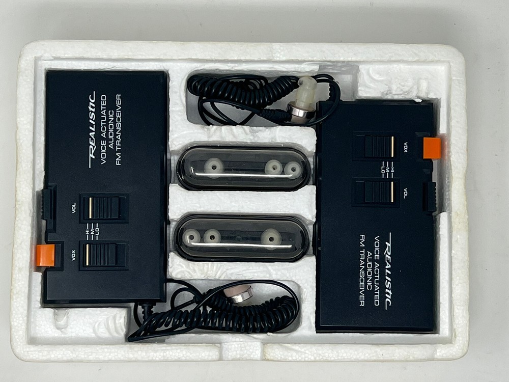 Realistic Voice Operated Two Way Audionic Communication System 21-404 IN BOX