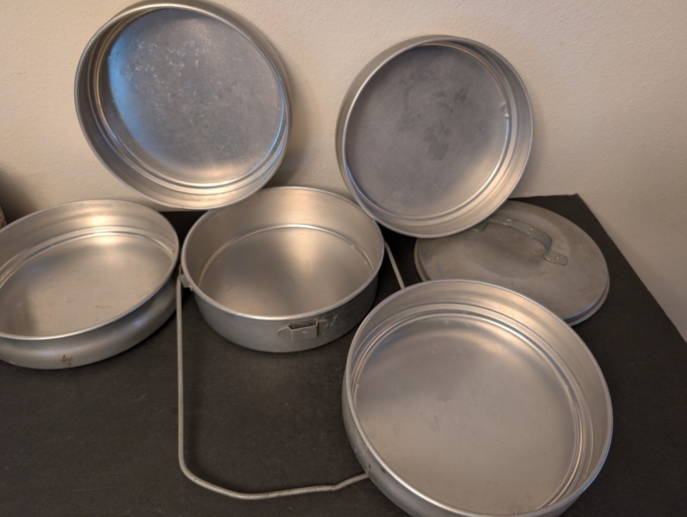 Vtg REGAL WARE Picnic Pack Aluminum Pans Stackable Kitchen 1960’s