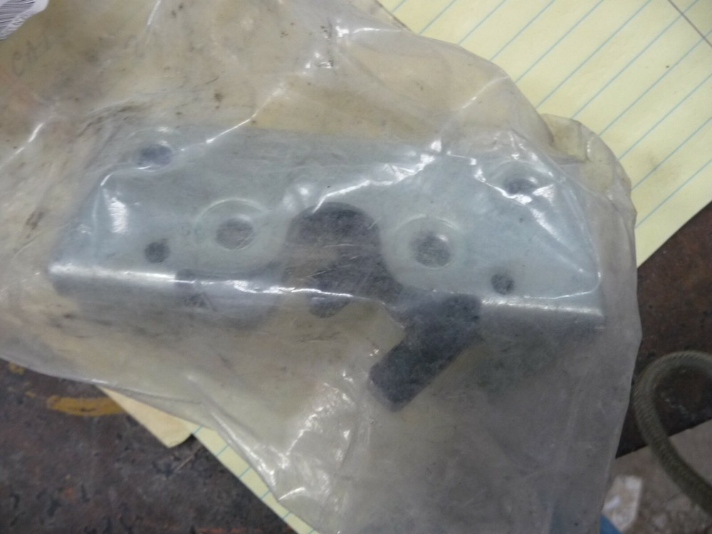 CATERPILLAR LATCH A 8T-9049
