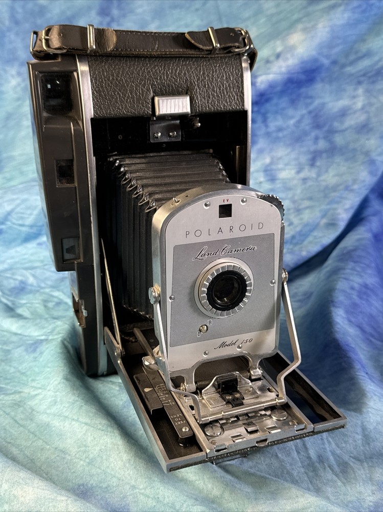 Polaroid Landcamera 150 (sts3)
