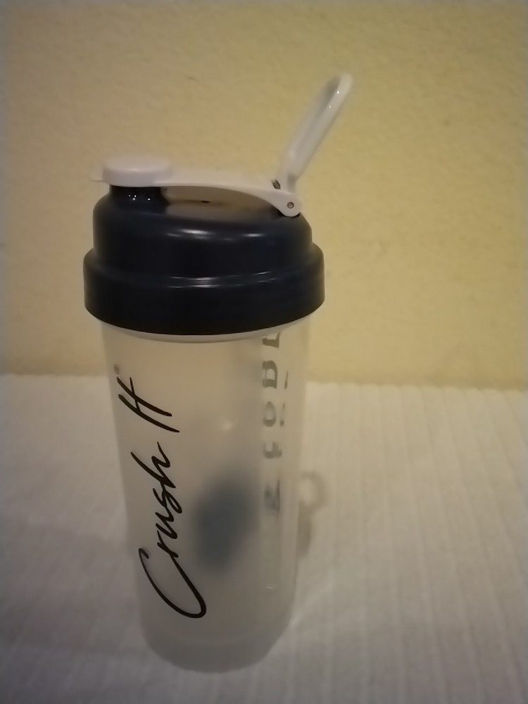 CORE NUTRITIONALS Standard 28oz Shaker New