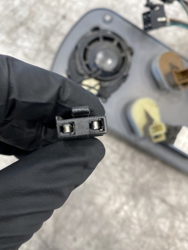 2005 Freightliner Columbia Climate Control (718-11220)